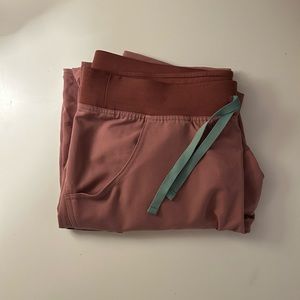 Figs Women’s Mineral Mauve Kade - Cargo Scrub Pants